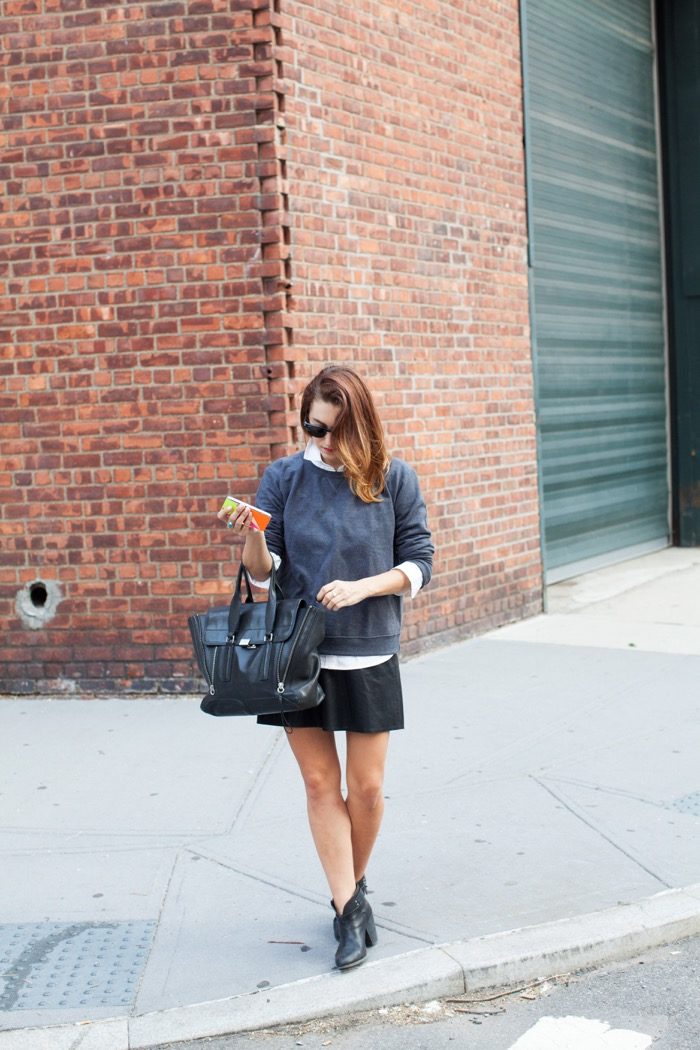 Hanes-Sweatshirt-Christine-Cameron-MyStylePill-2