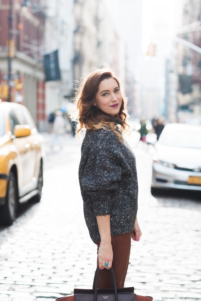 Christine-Cameron-My-Sique药丸 - Aritzia-Rubsize-Knit-rag-and-Bone-Cognac-Leather-Pants6