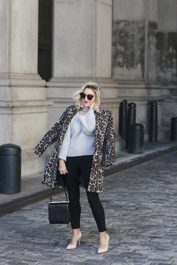 BB-Dakota-Leopard-jacket-with英式工厂毛衣 - 带Lagence-jeans-and-etienne-aigner-bag-2
