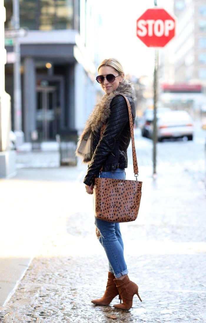 mon-purse-bucket-bag-and-schutz-booties-2