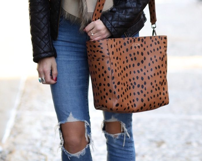 mon-purse-bucket-bag-and-schutz-booties-6