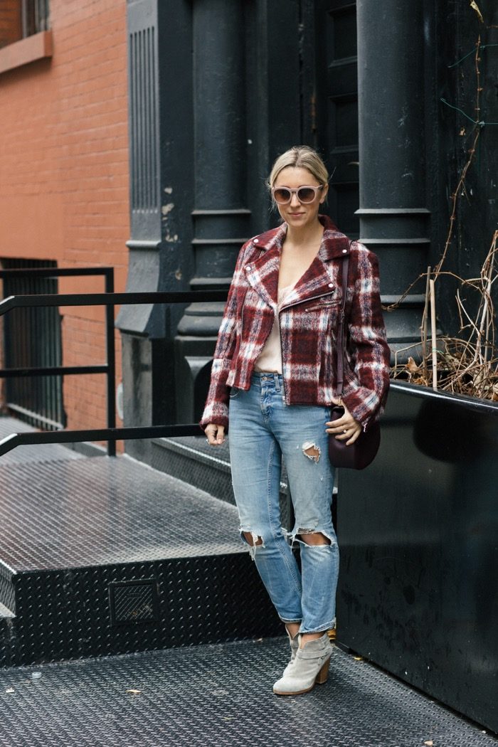 Christine-Cameron-of-My Sique药丸佩戴式石英石头AVA-Plaid-Biker-Jacket-6